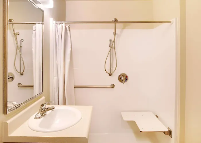 Hotel Woodspring 4*